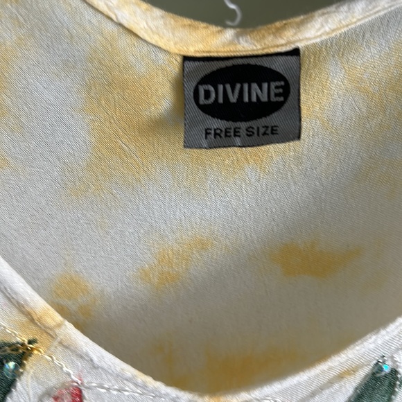 Divine Sun Dress - Picture 4 of 6